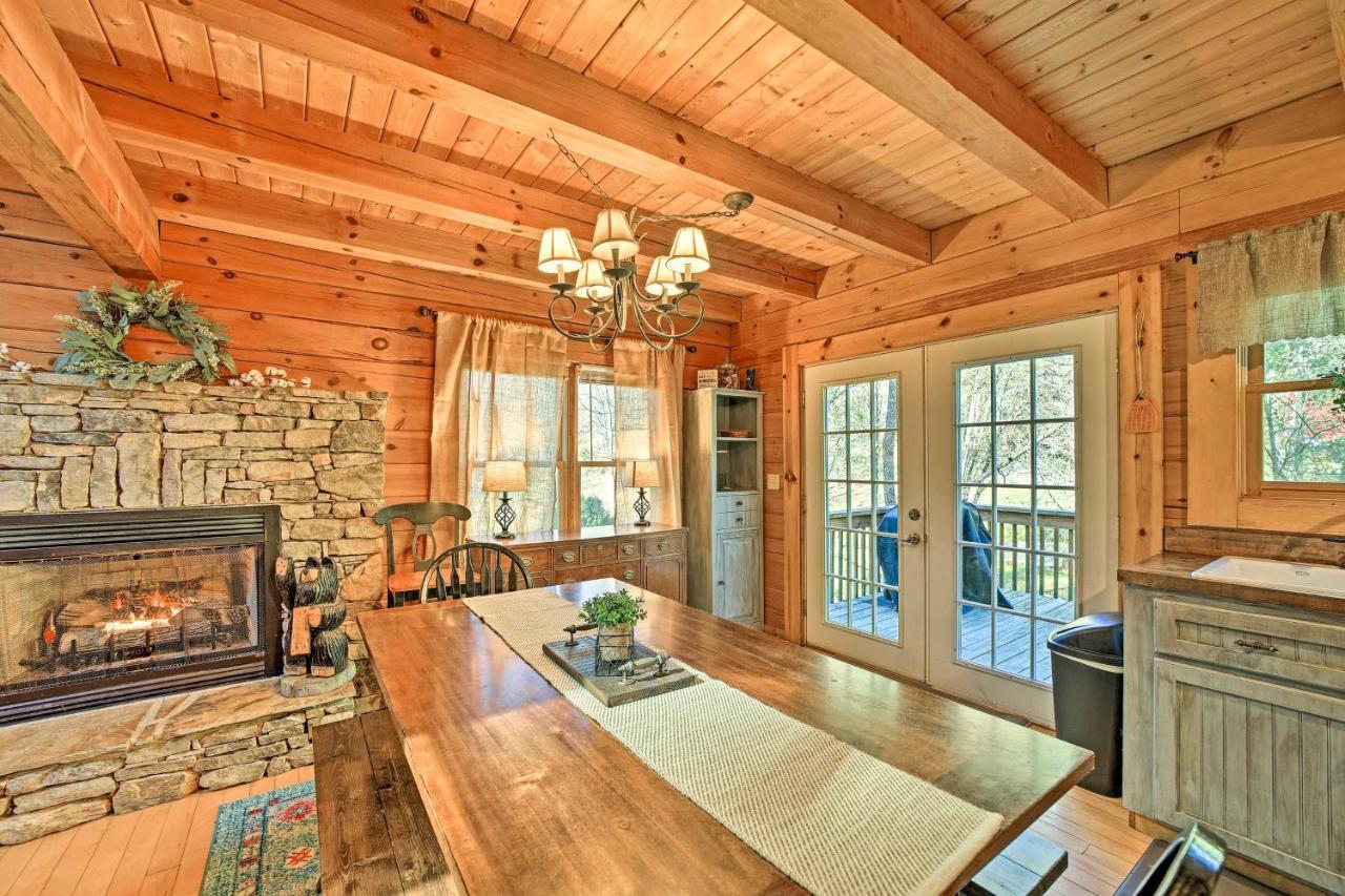 Creekside Bryson City Cabin With Private Hot Tub Экстерьер фото