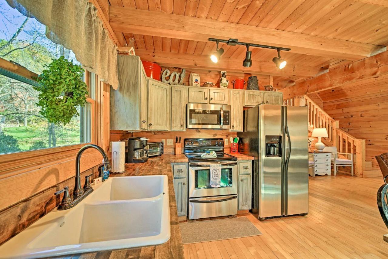 Creekside Bryson City Cabin With Private Hot Tub Экстерьер фото