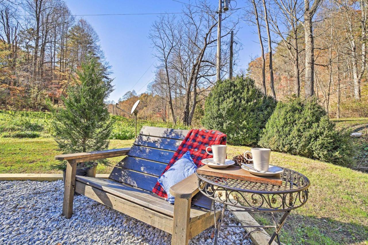 Creekside Bryson City Cabin With Private Hot Tub Экстерьер фото
