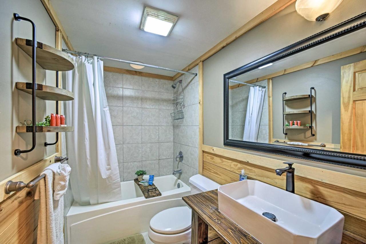 Creekside Bryson City Cabin With Private Hot Tub Экстерьер фото