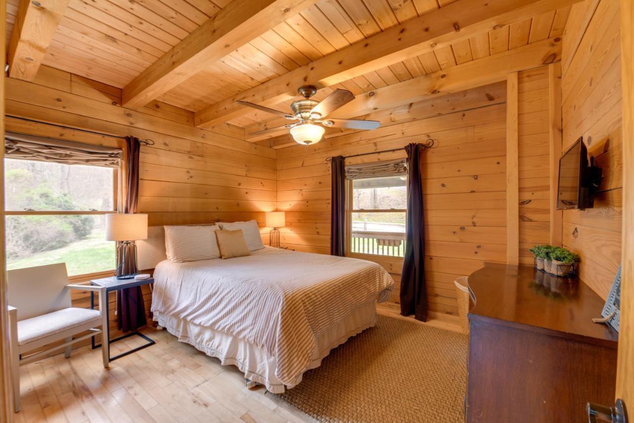 Creekside Bryson City Cabin With Private Hot Tub Экстерьер фото