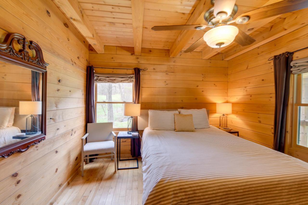 Creekside Bryson City Cabin With Private Hot Tub Экстерьер фото